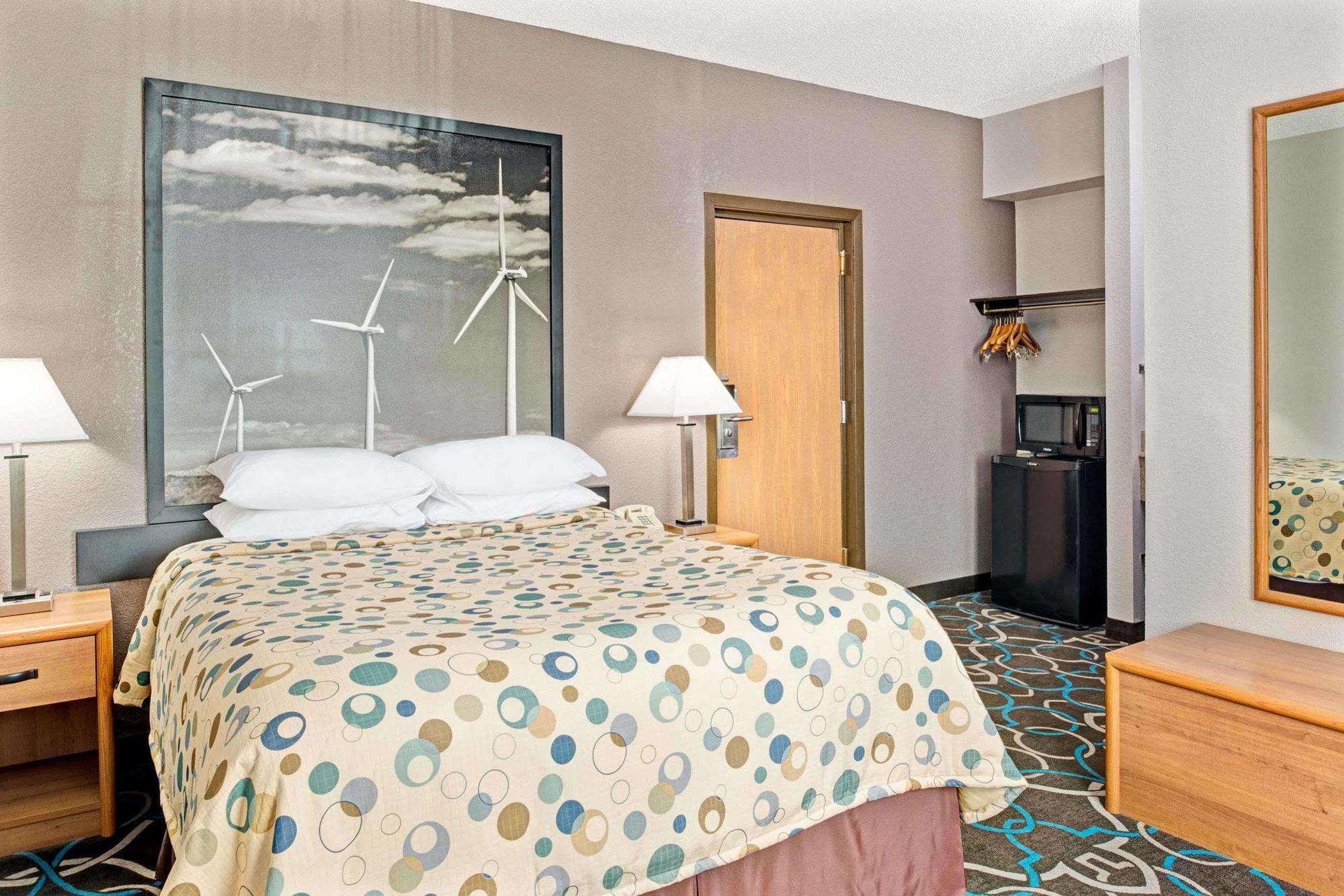 Hotel Super 8 By Wyndham Walnut Exteriér fotografie